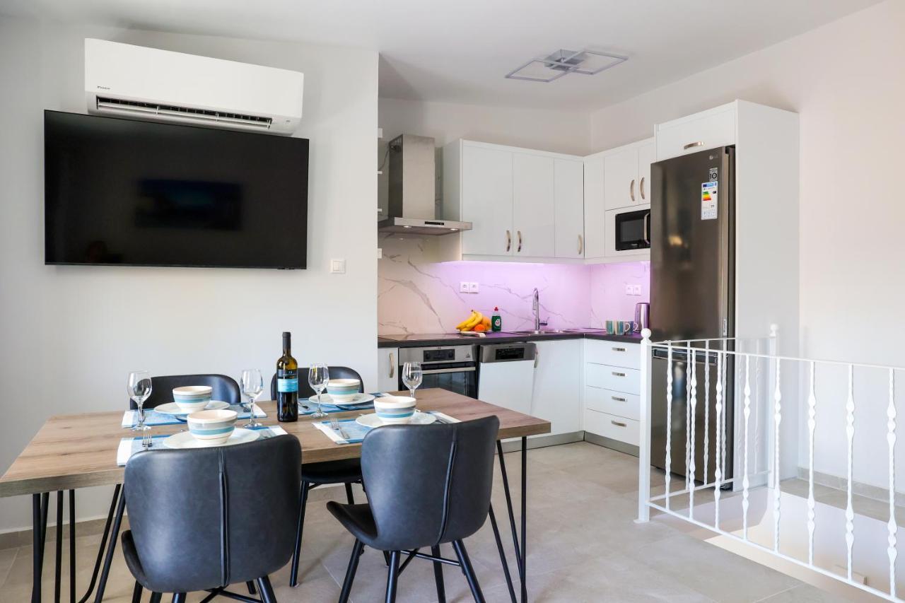 Axs First Floor Apartment Aegina Town Exterior foto